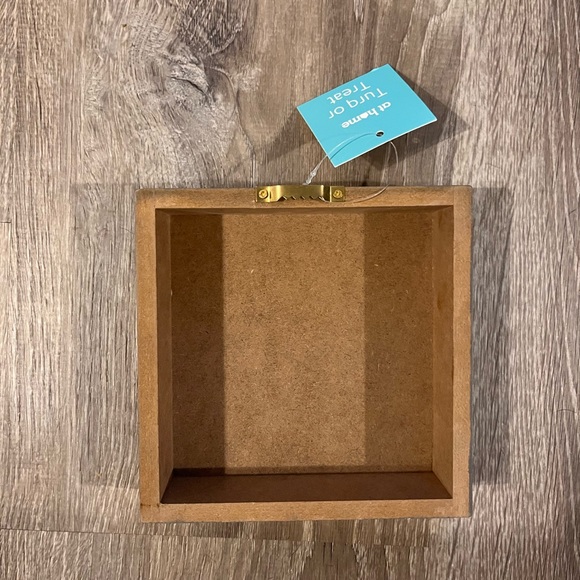 Cute Halloween Decor! - Picture 8 of 8